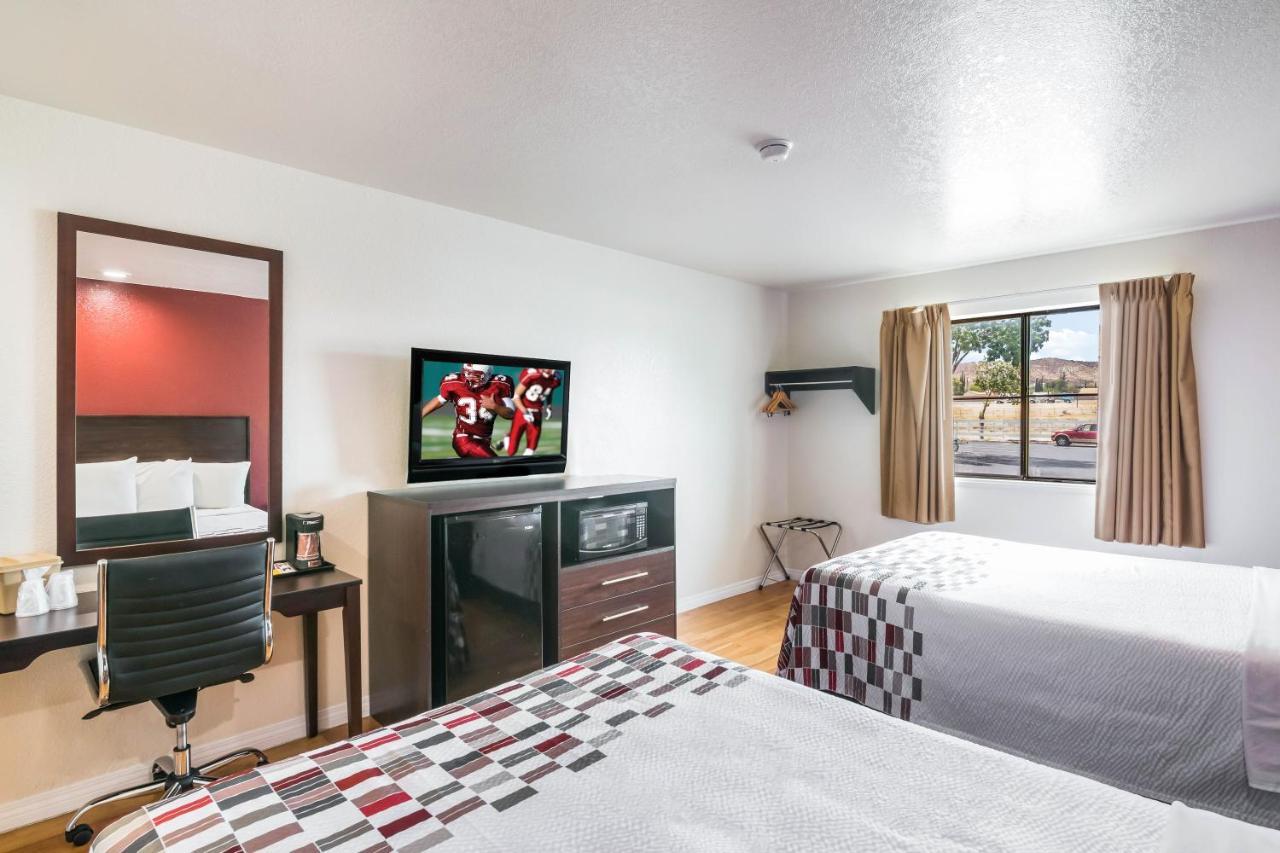 Red Roof Inn Palmdale - Lancaster Eksteriør billede